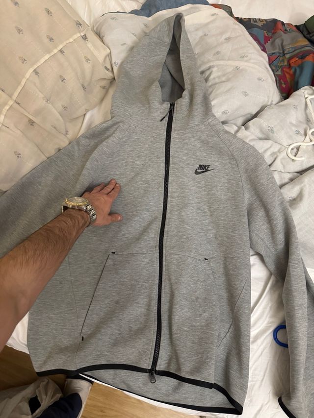 Chaqueta Nike Tech