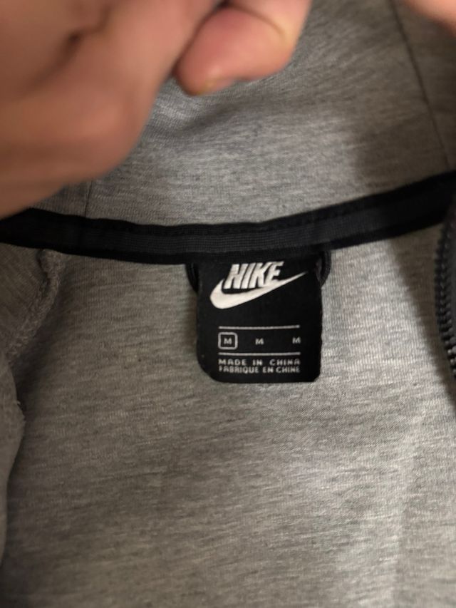 Chaqueta Nike Tech