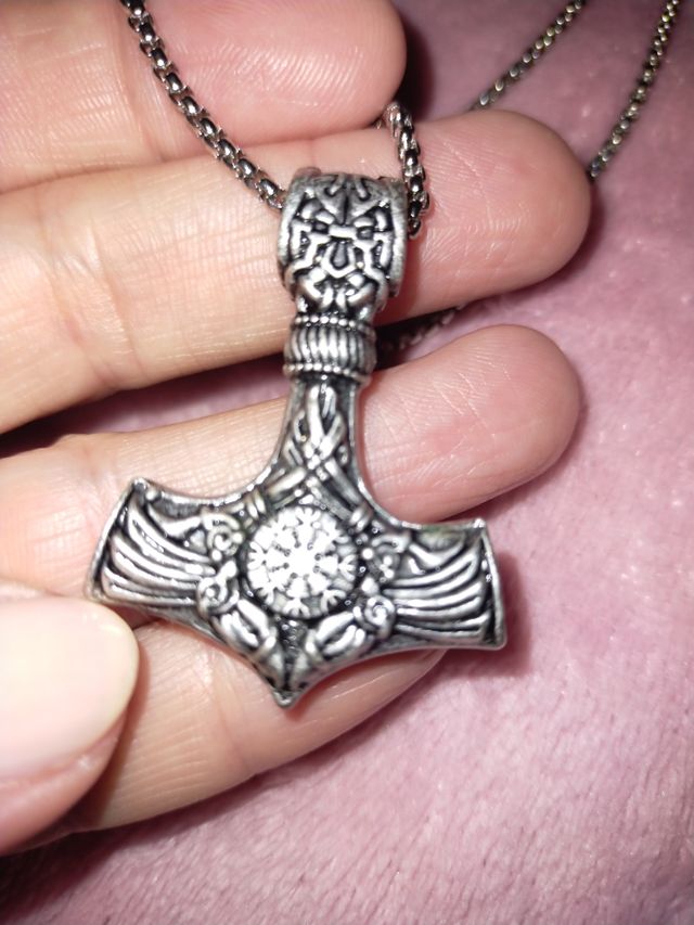 Martillo de Thor. Collar