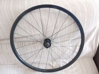 Llantas 700  para bicicleta gravel.