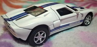 FORD GT 2006 KINSMART 1.36