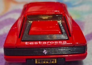 FERRARI TESTAROSSA ESCALA 1,39 MAISTO 