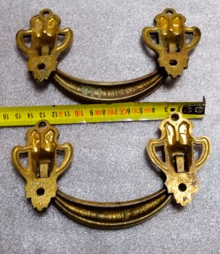 Manici antichi per baule o cassapanca.