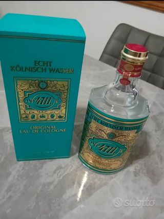 Bottiglia profumo vuota