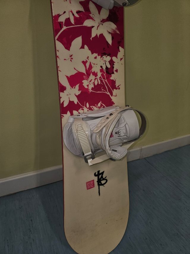 TABLA SNOWBOARD Y BOTAS