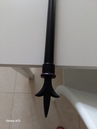 Palo per tende con  2 supporti
