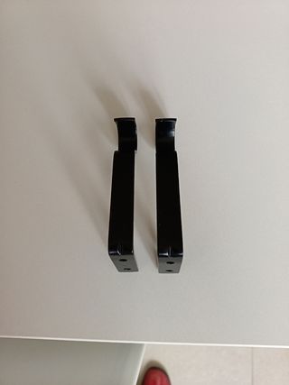Palo per tende con  2 supporti
