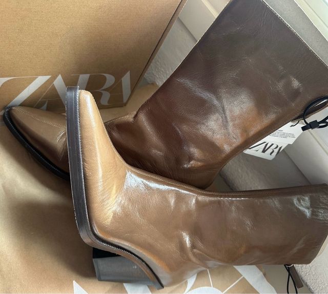 Botas piel cowboy Zara color caqui talla 42