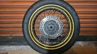 Llanta honda 18" tubeless africa twin 42650-mks-E2