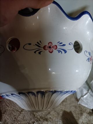 Lampadario in ceramica dipinto a mano 
