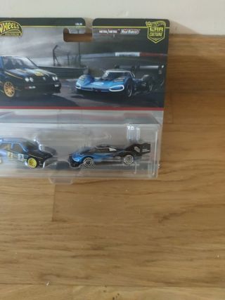 Hot wheels premium 