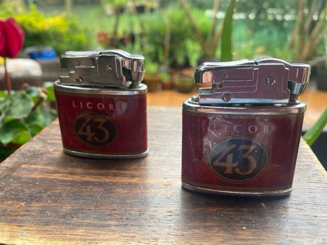 Mecheros vintage Licor 43