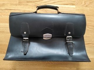 Maletín de cuero