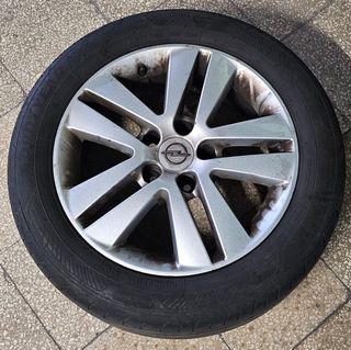 5 Cerchi in lega da 16" + 4 gomme