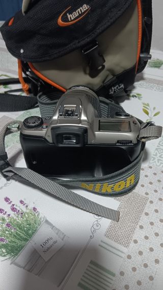 Camara analogica nikon F65