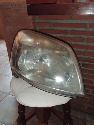 Faro Citroën berlingo 2003 a 2008