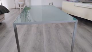 Tavolino da soggiorno.