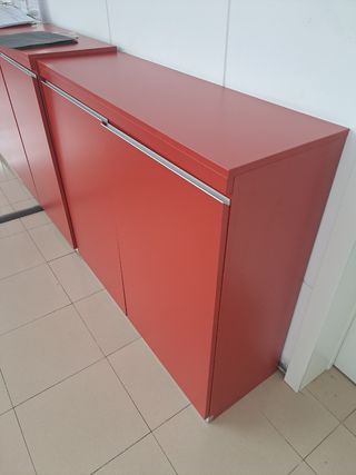 Armario oficina puertas batientes