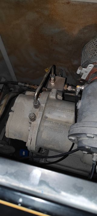 COMPRESOR A TORNILLO 21CV