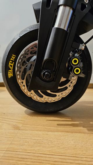 Patinete más rápido del mundo 145kmh, Slack 920R 