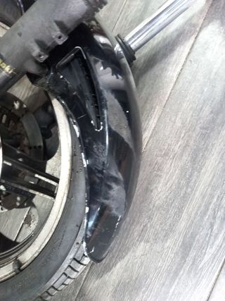 Rueda horquilla kawasaki gpz400
