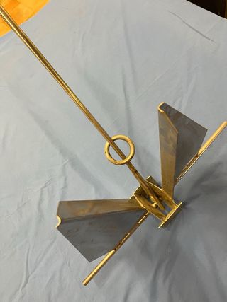 Ancla de inoxidable nueva estrenar