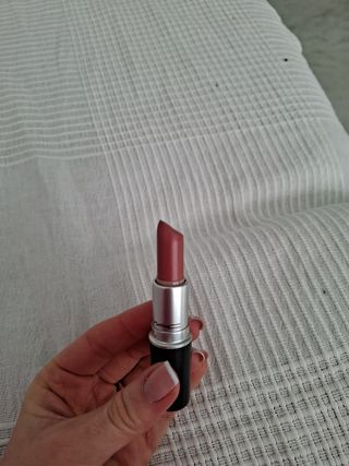 Pintalabios mac tono Ángel