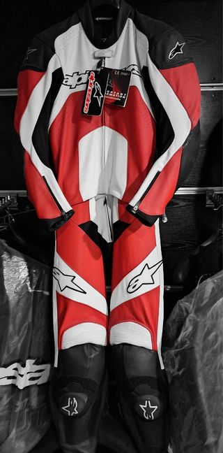 Mono de moto cuero Alpinestars nuevo a estrenar
