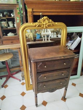 HOY  Mesita auxiliar francesa cómoda pequeña