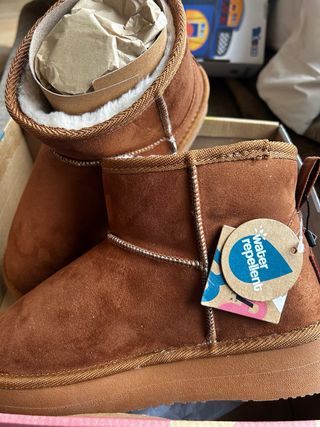 Botas australianas bw nuevas peluche talla 41
