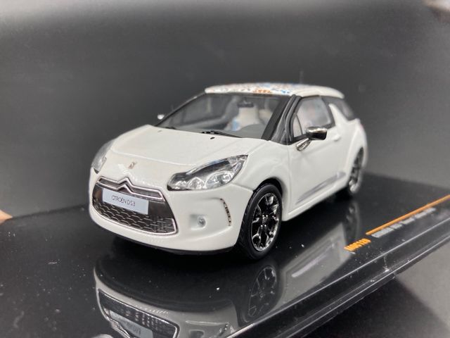 1/43 Citroën DS3 KENZO EDITION 2010
