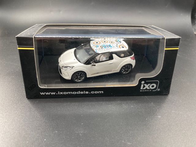 1/43 Citroën DS3 KENZO EDITION 2010