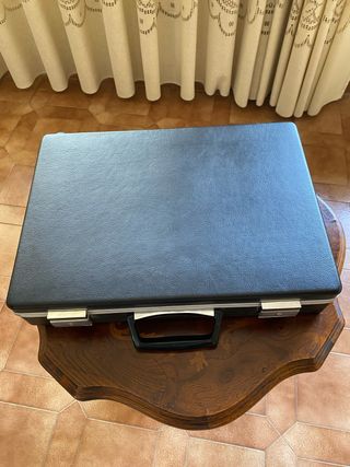 Valigetta portadocumenti nera