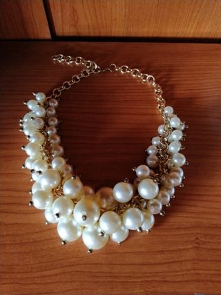Collar de perlas bisutería