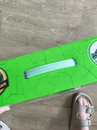 Scalextric de dinosaurio