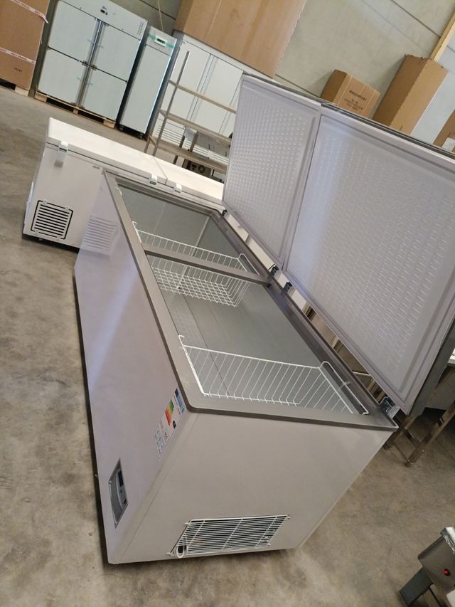 Arcón congelador de 2250mm.