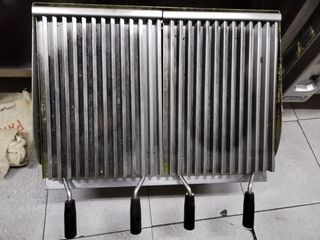631213000 plancha barbacoa de piedras volcánicas