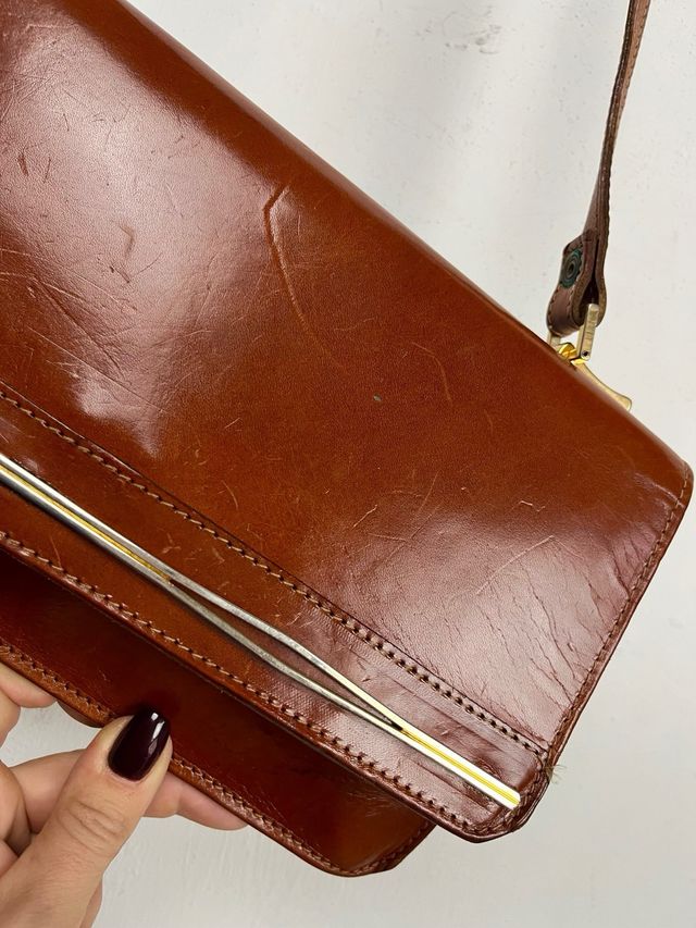 Borsa a tracollo in cuoio