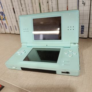 Nintendo Ds blue