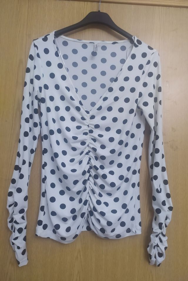 BLUSA ARRICCIATA STRADIVARIUS