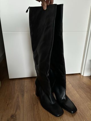 Botas altas piel punta cuadrada zara 38