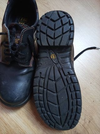 Zapatos seguridad FAL