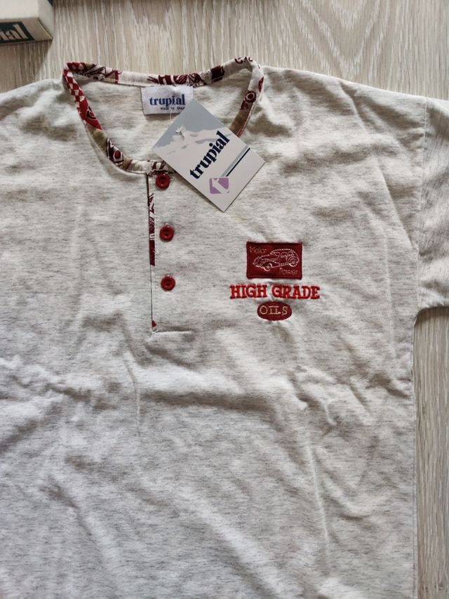 Pijama de niño. Manga corta y pantalón .