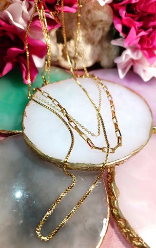 Collar triple chapado en oro 18K