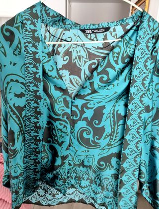 CAMISA VERDE FLORAL