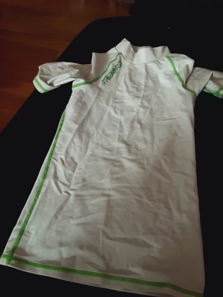 Camiseta protección solar