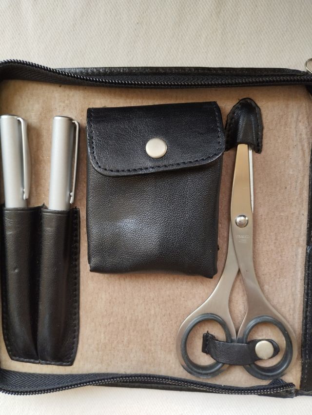 Escritório de viagens vintage 1999