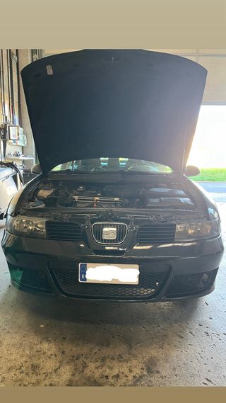 Parachoques seat leon