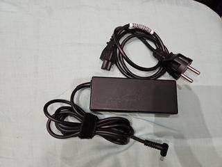 Cargador HP 90w  original. 