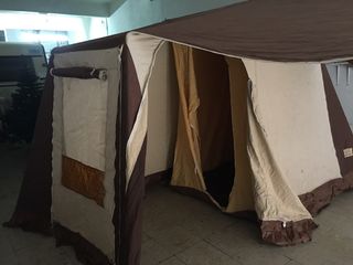 Tienda de campaña vintage